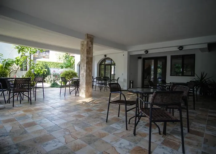 Vila Tahne