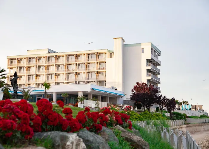 Hotel Carmen Azzuro
